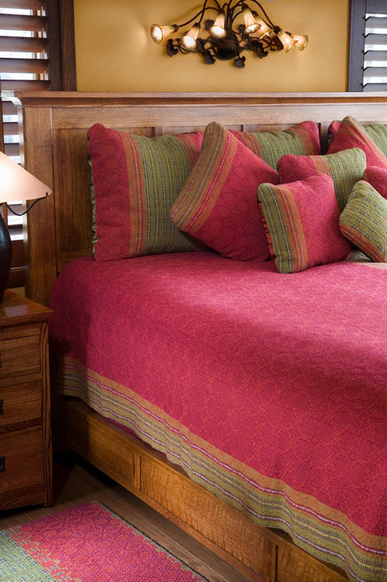 无人,家,竖图,室内,白天,床,家具,卧室,建筑,日光,美国,床上用品,粉色,枕头,建造,北美,收集,明尼苏达,埃尔克河