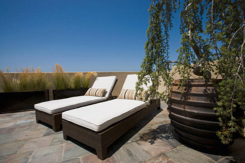 无人,露台,横图,室外,白天,阳台,建筑,日光,美国,瓷砖,院子,枕头,建造,北美,加利福尼亚,露天阳台,当代,门廊