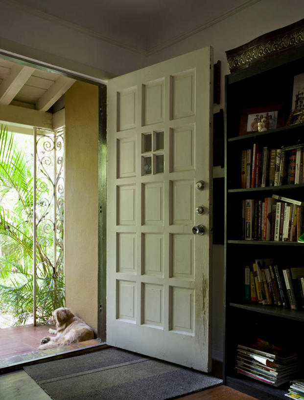 无人,家,竖图,室内,白天,餐桌,厨房,家具,门,沙发,书架,桌子,建筑,椅子,日光,美国,天窗,正门,门口,座位,建造,起居室,北美,拉布拉多犬,佛罗里达,书