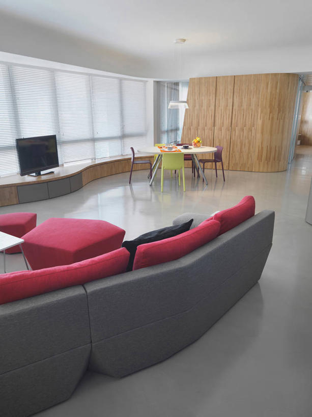 无人,家,竖图,室内,白天,餐桌,家具,沙发,桌子,建筑,台湾,日光,亚洲,现代,粉色,灰色,建造,起居室,家庭影院,台北,电视机,当代