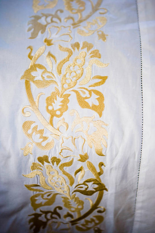 无人,家,竖图,照片,室内,特写,床,卧室,建筑,刺绣,美国,毯子,褐色,干净,床上用品,枕头,概念,建造,北美,加利福尼亚,华贵,式样,设计,当代