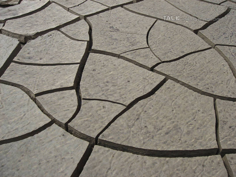 无人,农田,横图,俯视,室外,白天,庄稼,农作物,荒凉,阴影,环保,干枯,光线,影子,泥土,沟渠,自然灾害,阳光,自然,能源,生态,回收,干涸,资源,干旱,灾难,沟壑,利用,低碳,循环,枯竭,持续,灾祸,荒地,荒芜,彩图,高角度拍摄,耕地,庄稼田,灾害,hascy1