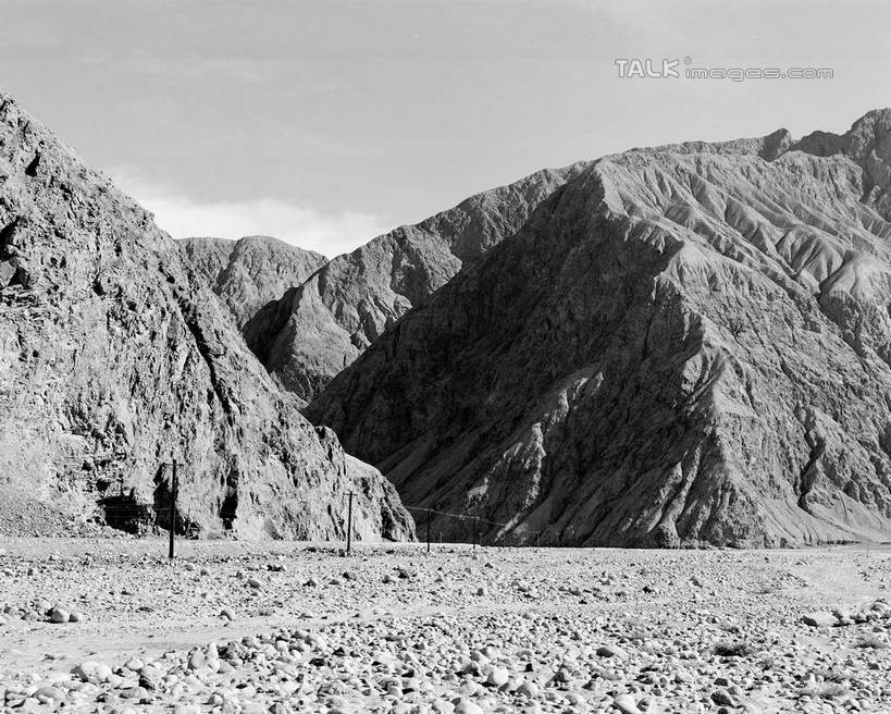 无人,横图,黑白,室外,白天,正面,旅游,度假,石头,美景,山,山脉,中国,亚洲,阴影,光线,石子,影子,景观,山峰,山峦,娱乐,天空,阳光,自然,群山,天,享受,休闲,景色,放松,自然风光,东亚,新疆,帕米尔高原,中华人民共和国,新疆维吾尔自治区,西北地区,石块,岩石,新,shcm1