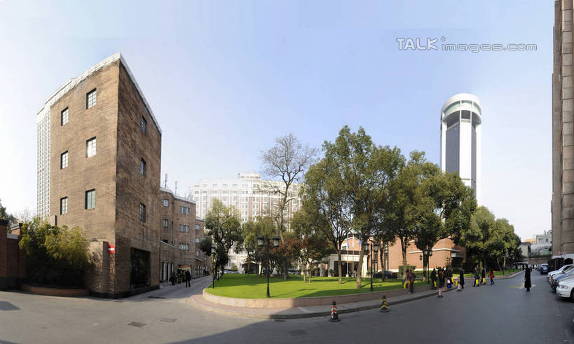 无人,餐厅,高楼大厦,横图,室外,白天,正面,度假,草地,草坪,美景,植物,城市风光,标志建筑,城市,大厦,地标,建筑,摩天大楼,上海,中国,亚洲,阴影,光线,影子,景观,娱乐,建设,草,树,树木,蓝色,绿色,蓝天,天空,阳光,自然,天,享受,休闲,景色,放松,生长,晴朗,成长,申,卢湾区,东亚,锦江饭店,上海市,万里无云,中华人民共和国,沪,华东地区,晴空,晴空万里,彩图,餐馆,大楼,饭店,饭馆,高层建筑,高楼,摩天楼,茂名南路,shgcy1