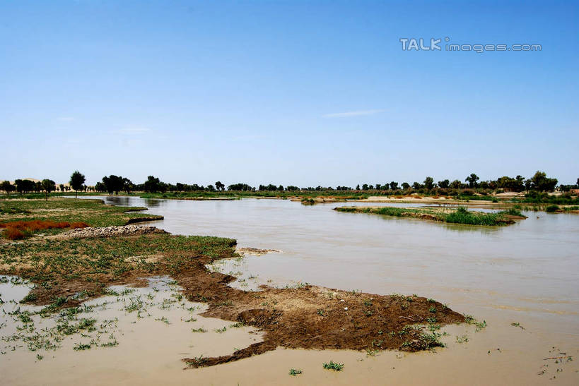 无人,横图,室外,白天,正面,旅游,度假,河流,美景,水,植物,中国,亚洲,阴影,光线,影子,河水,景观,水流,云,云朵,云彩,娱乐,树,树木,蓝色,绿色,白云,倒影,蓝天,天空,阳光,自然,天,享受,休闲,景色,放松,生长,晴朗,成长,倒映,自然风光,东亚,新疆,库尔勒,中华人民共和国,新疆维吾尔自治区,西北地区,巴音郭楞,巴音郭楞蒙古自治州,反照,晴空,彩图,新,shsgf1
