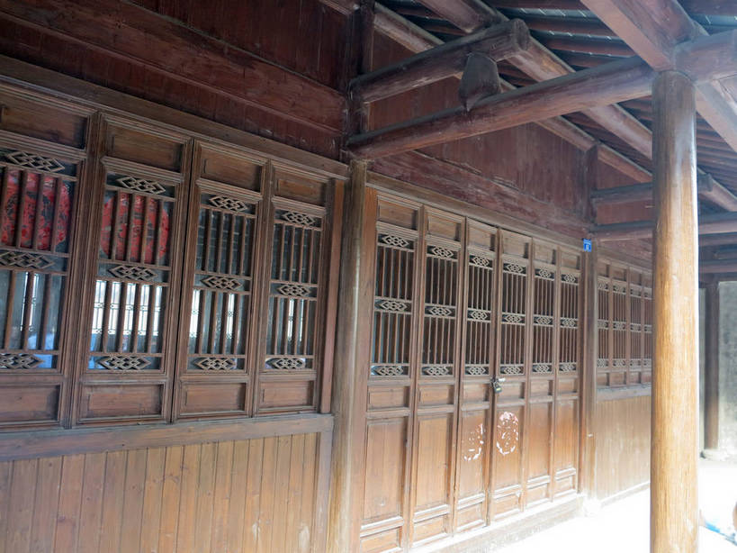 无人,家,横图,室外,白天,正面,旅游,度假,名胜古迹,窗户,标志建筑,地标,建筑,中国,亚洲,遗迹,柱子,房屋,墙,屋子,古迹,文物,娱乐,建设,古建筑,江苏,无锡,楼房,玻璃窗,墙壁,墙面,住宅,享受,休闲,旅游胜地,放松,古文明,东亚,江苏省,中华人民共和国,华东地区,苏,无锡市,彩图,房子,shslj1,荡口古镇,鹅湖镇,锡山,锡山区