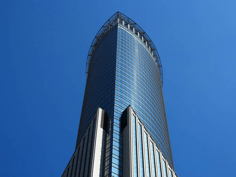 无人,高楼大厦,横图,室外,特写,白天,仰视,度假,美景,窗户,落地窗,城市风光,标志建筑,城市,大厦,地标,建筑,摩天大楼,上海,中国,亚洲,一排,一幢,许多,阴影,整齐,并列,并排,光线,影子,景观,很多,娱乐,建设,浦东,玻璃窗,中银大厦,排列,蓝色,蓝天,天空,阳光,天,享受,休闲,景色,放松,晴朗,申,队列,平行,玻璃幕墙,金融中心,陆家嘴,陆家嘴金融贸易区,浦东新区,东亚,上海市,万里无云,中华人民共和国,沪,华东地区,晴空,晴空万里,彩图,低角度拍摄,大楼,高层建筑,高楼,摩天楼,上海中银大厦,shslj1