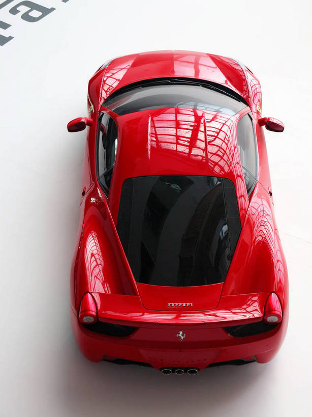 无人,竖图,俯视,室内,特写,白天,汽车,上海,中国,亚洲,一辆,英文,标志,数字,文字,字符,字母,跑车,标识,车,交通工具,上海世博馆,世博馆,上海世博会,世博,世博会,汉字,阿拉伯数字,英文字母,申,中文,载具,东亚,世博园,意大利馆,法拉利,上海市,中华人民共和国,沪,华东地区,国文,华文,彩图,高角度拍摄,意大利国家馆,shslj1