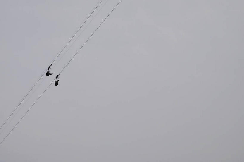 无人,横图,室外,白天,仰视,旅游,度假,美景,春川,南怡岛,韩国,亚洲,景观,娱乐,缆车,天空,自然,交通工具,天,享受,休闲,景色,放松,自然风光,东亚,索道,大韩民国,江原道,春川市,缆索铁路,彩图,低角度拍摄,道,shslj1