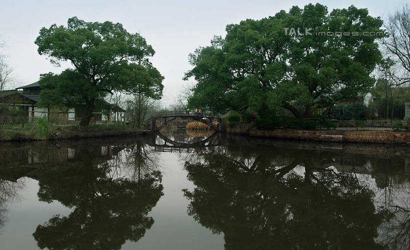 无人,公园,横图,室外,白天,正面,旅游,度假,河流,石头,美景,水,植物,中国,亚洲,石子,河水,景观,水流,桥,娱乐,石桥,浙江,拱桥,栈桥,树,树木,浙江省,蓝色,绿色,蓝天,天空,自然,天,享受,休闲,景色,放松,拱形,生长,晴朗,成长,杭州,西溪,人行桥,石拱桥,自然风光,东亚,杭州市,万里无云,中华人民共和国,华东地区,省会,浙,西湖区,石块,晴空,晴空万里,彩图,西溪国家湿地公园,杭州之肺,杭州西溪国家湿地公园,shwf1