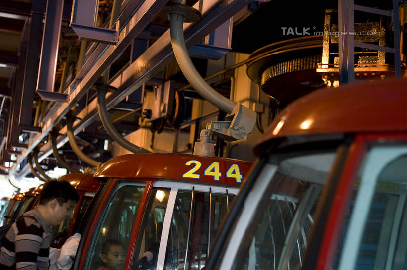 无人,横图,室内,特写,白天,正面,度假,美景,城市风光,城市,香港,中国,亚洲,阴影,反射,标志,数字,文字,影子,字符,景观,娱乐,标识,缆车,交通工具,享受,休闲,景色,放松,阿拉伯数字,港,东亚,索道,香港岛,香港特别行政区,港澳台,中华人民共和国,缆索铁路,港岛,彩图,黄竹坑,香港海洋公园,shylt1