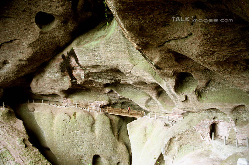 无人,横图,室外,白天,正面,旅游,度假,草地,石头,美景,山,山脉,植物,中国,亚洲,阴影,光线,石子,影子,景观,山顶,山峰,山峦,娱乐,草,绿色,阳光,自然,群山,享受,休闲,景色,放松,自然风光,东亚,湖南,八角寨,湖南省,中华人民共和国,华中地区,湘,邵阳,邵阳市,颠峰,极峰,石块,彩图,新宁县,shzwj1