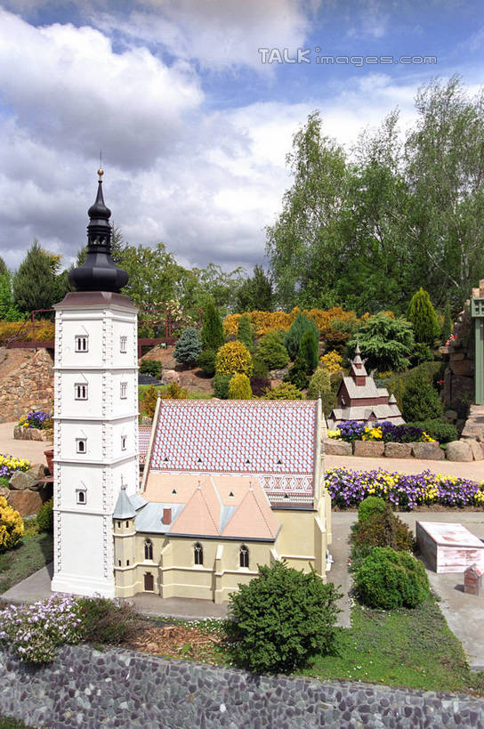 无人,教堂,竖图,俯视,室外,白天,度假,美景,植物,城市风光,城市,澳大利亚,阴影,节日,光线,影子,景观,云,云朵,首都,云彩,文化,娱乐,树,树木,蓝色,绿色,白云,蓝天,天空,阳光,自然,天,祈祷,享受,休闲,健康,景色,放松,许愿,宗教,信仰,生长,晴朗,成长,纪念,祈求,基督教,天主教,大洋洲,澳洲,信念,堪培拉,南方大陆,澳大利亚联邦,平安,晴空,彩图,高角度拍摄,大教堂,礼拜堂,shzwj1