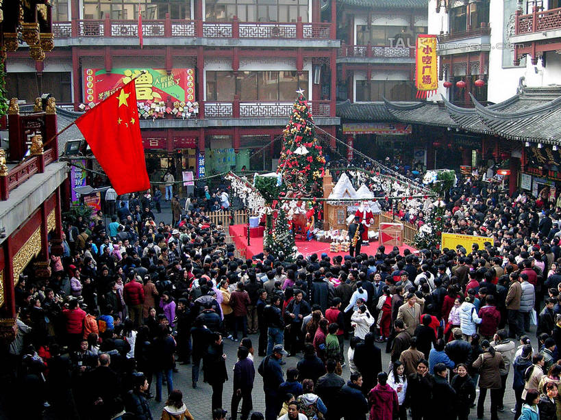 东方人,观众,音乐家,舞台,站,坐,横图,俯视,室外,白天,旗帜,圣诞节,亚洲,握,服装,节日,庆祝,艺术,金属,管乐器,乐器,萨克斯,铜管乐器,许多人,音乐,弹奏,拿,演奏,拿着,休闲装,黄种人,文化,旗子,衣服,站着,一群人,庆典,休闲,休闲服,握着,服饰,纪念,萨克斯风,萨克斯管,旌旗,旗号,男人,男性,年轻男性,年轻女性,女人,女性,亚洲人,观赏人员,乐师,演奏家,音乐工作者,表演台,站立,坐着,半身,彩图,高角度拍摄,shzxz1