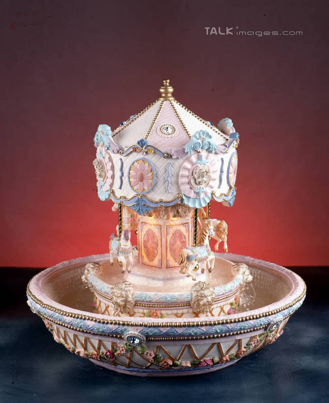 无人,竖图,室内,特写,白天,正面,游戏,静物,工艺美术品,阴影,红色背景,艺术,反射,影子,艺术品,玩,娱乐,工艺品,休闲,旋转木马,摄影,游乐设施,影棚,活动,工艺,美术,发泄,消遣,智力,木马,宣泄,游艺设施,玩耍,嬉戏,彩图,影棚拍摄,拍摄,szzm1