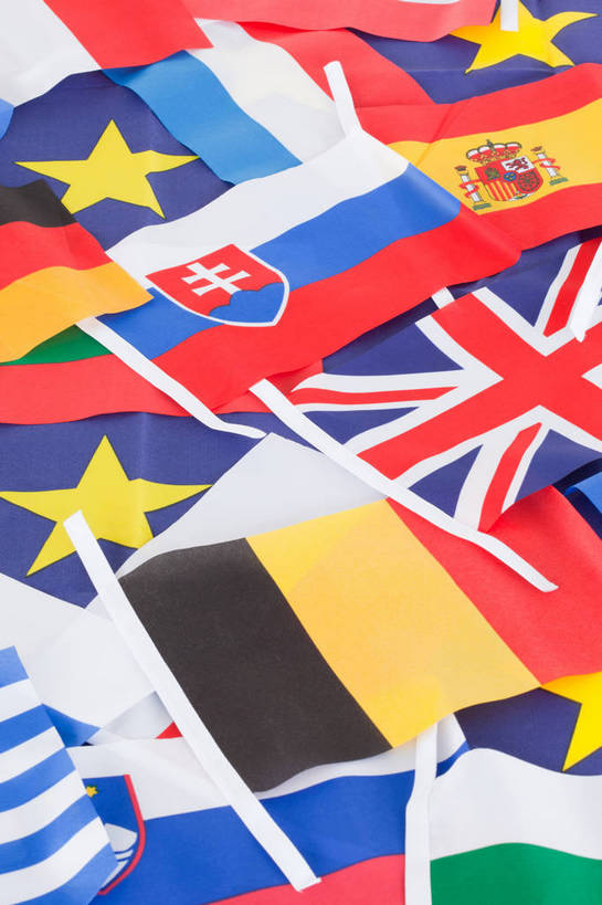 无人,竖图,俯视,彩色,室内,特写,白天,静物,旗帜,国旗,一堆,许多,堆叠,堆积,星星,很多,星形,摄影,影棚,堆,五角形,德国国旗,旗,五角星,彩图,高角度拍摄,影棚拍摄,拍摄,三色旗,希腊国旗,比利时国旗