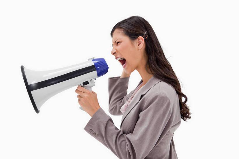 西方人,一个人,商务人士,商务女性,站,闭眼,横图,室内,白天,白色背景,侧面,欧洲,欧洲人,仅一个年轻女性,仅一个女性,仅一个人,握,套装,拿,拿着,喇叭,话筒,站着,张嘴,握着,摄影,影棚,传声筒,呐喊,商务装,张大嘴巴,工薪阶层,叫嚷,呼吁,叫嚣,年轻女性,女人,女性,白种人,白领,上班族,张开嘴,闭眼睛,闭着眼,闭着眼睛,站立,半身,彩图,影棚拍摄,拍摄
