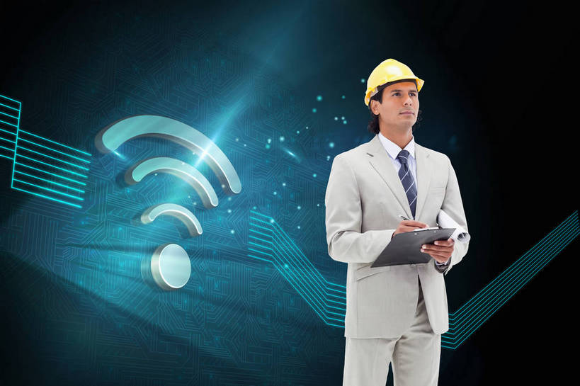 西方人,一个人,无人,工程师,建筑师,站,笑,微笑,横图,室内,白天,正面,数码,科技,帽子,欧洲,欧洲人,仅一个男性,仅一个人,仅一个中年男性,握,阴影,反射,网络,纹路,笔,头盔,纹理,办公用品,高光,几何,计算机图形,合成,注视,文具,一个,安全帽,学习用品,观察,看,站着,握着,单个,观看,文具用品,子,一支,电脑合成图,数码合成图,察看,合成图,关注,无线网络,记录板,记事板,肌理,写实,具体,具象,一顶,管理,建筑工程师,男人,男性,中年男性,白种人,设计,站立,半身,彩图,画则师,图则师,则师,评估,人员