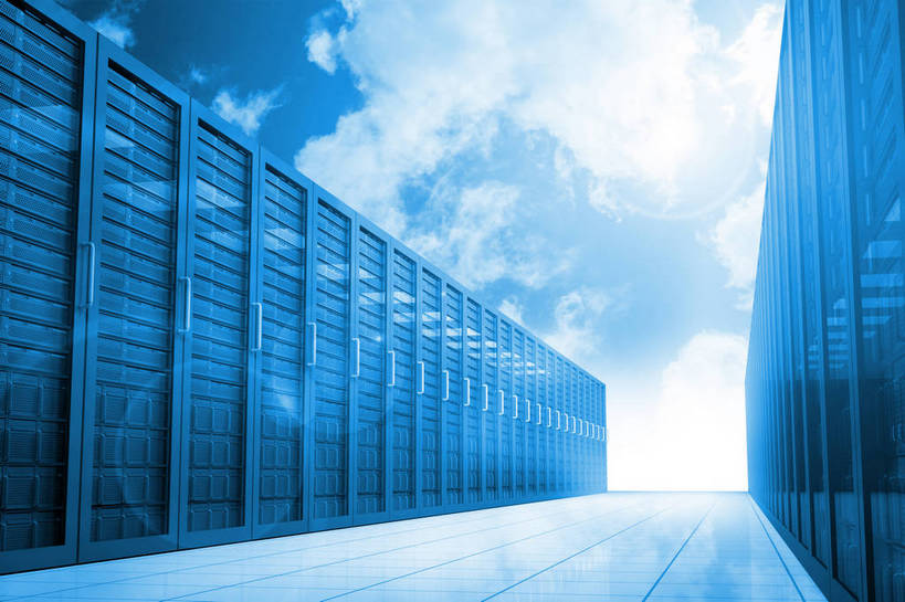 无人,横图,室内,白天,正面,服务器,数码,科技,一排,许多,阴影,整齐,光线,网络,影子,云,云朵,走道,走廊,过道,很多,高光,几何,计算机图形,合成,云彩,排列,蓝色,白云,蓝天,天空,阳光,天,晴朗,电脑合成图,数码合成图,合成图,队列,写实,具体,具象,软件,晴空,彩图,计算机软件,伺服器