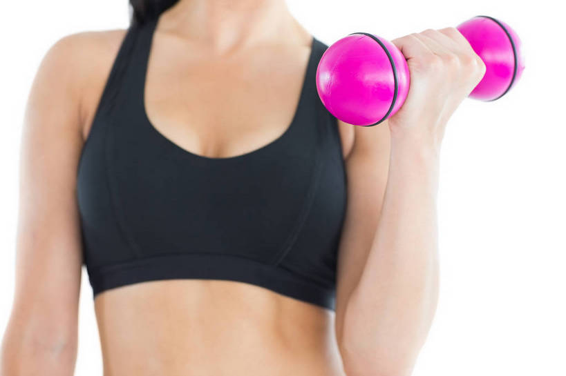 西方人,一个人,站,横图,室内,特写,白天,白色背景,正面,哑铃,欧洲,欧洲人,仅一个年轻女性,仅一个女性,仅一个人,握,阴影,内衣,反射,影子,运动器械,一个,粉色,黑色,站着,健身器械,胸罩,文胸,握着,摄影,影棚,单个,运动文胸,健身器材,乳罩,胸衣,运动胸罩,年轻女性,女人,女性,白种人,站立,半身,彩图,影棚拍摄,拍摄,运动型胸罩,运动器材