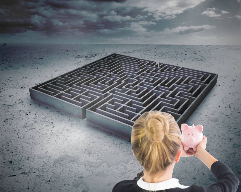 西方人,一个人,无人,商务人士,商务女性,站,捧,横图,室内,白天,正面,游戏,数码,科技,沙漠,猪,欧洲,欧洲人,仅一个年轻女性,仅一个女性,仅一个人,阴影,套装,曲折,弯曲,网络,图形,正方形,乌云,云,阴天,云朵,高光,几何,计算机图形,玩,合成,云彩,娱乐,一个,粉色,灰色,天空,动物,容器,天,低头,站着,休闲,储蓄罐,器皿,家畜,益智,储蓄,存钱,金融,理财,牲畜,蜿蜒,庞大,经济,单个,活动,复杂,电脑合成图,数码合成图,昏暗,阴沉,资金,合成图,存钱罐,发泄,数学,消遣,智力,迷宫,商务装,存款,流通,贸易,工薪阶层,贮钱罐,储钱罐,扑满,写实,具体,具象,宣泄,垂头,繁杂,年轻女性,女人,女性,白种人,白领,上班族,大漠,砂漠,端,端着,捧着,手捧,玩耍,嬉戏,站立,半身,彩图,几何图形,平面图形,正四边形