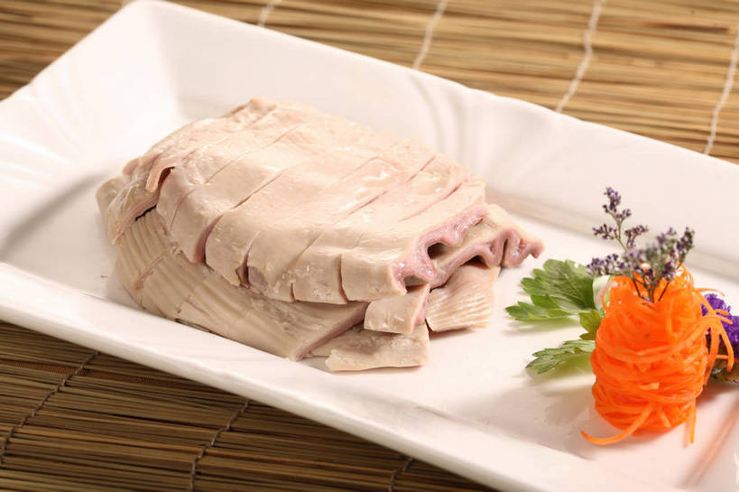 内脏,无人,横图,俯视,室内,特写,白天,烹饪,中餐,餐桌,桌子,餐具,叶子,一排,切开,阴影,竹制,整齐,盛开,反射,碟子,盘,影子,竹席,肉,料理,食品,绿叶,花蕾,猪肉,冷盘,猪肚,菜肴,美食,肉类,花,花瓣,花朵,鲜花,食物,排列,一个,白色,盘子,碟,花苞,花蕊,切,中式,嫩叶,冷菜,凉菜,佳肴,单个,餐台,中华料理,配菜,竹制品,队列,剖面,肉食,切面,豚肉,肚子,叶,叶片,彩图,高角度拍摄,shjb1