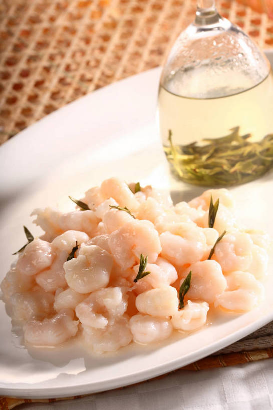 无人,竖图,俯视,室内,特写,白天,烹饪,中餐,幸福,餐桌,茶,桌子,海星,黄瓜,蔬菜,杯子,餐具,切开,阴影,新鲜,反射,布料,碟子,盘,影子,肉,虾仁,茶叶,料理,食品,一杯,布纹,娱乐,菜肴,美食,肉类,海洋生物,玻璃制品,桌布,食物,两个,动物,盘子,餐巾,水杯,碟,台布,切,享受,休闲,温馨,中式,生物,放松,乐趣,佳肴,有机食品,绿色食品,餐台,中华料理,虾肉,配菜,提神,舒适,醒脑,剖面,肉食,切面,本帮菜,沪菜,上海菜,棘皮动物门,玻璃杯,星鱼,青瓜,胡瓜,餐桌布,彩图,高角度拍摄,shjb1,炒虾仁