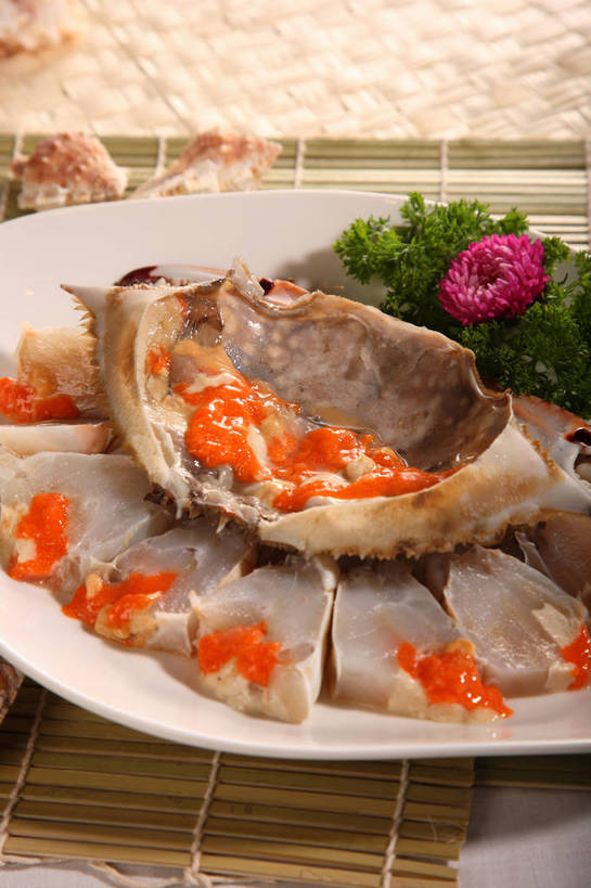 蟹,无人,竖图,俯视,室内,特写,白天,烹饪,中餐,餐桌,桌子,芹菜,蔬菜,贝壳,餐具,叶子,切开,阴影,竹制,新鲜,盛开,反射,螃蟹,碟子,盘,影子,竹席,料理,食品,绿叶,花蕾,菜肴,美食,花,花瓣,花朵,鲜花,食物,排列,一个,粉色,白色,盘子,碟,花苞,花蕊,切,中式,嫩叶,佳肴,有机食品,绿色食品,荷兰芹,欧芹,香芹,单个,餐台,中华料理,配菜,竹制品,剖面,切面,法香,巴西利,洋香菜,洋芫荽,法国香菜,旱芹菜,番荽,摆列,甲壳动物,叶,叶片,贝类外壳,海螺壳,软体动物外壳,彩图,高角度拍摄,布列,分列,醉蟹,shjb1