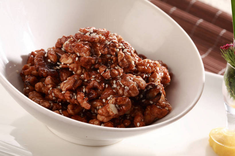 无人,横图,俯视,室内,特写,白天,烹饪,中餐,餐桌,桌子,柠檬,蔬菜,西红柿,小番茄,杯子,餐具,水果,一堆,许多,堆叠,堆积,新鲜,装饰,盛开,布料,碟子,盘,陶瓷,核桃,生食,芝麻,料理,食品,坚果,果实,陶瓷制品,很多,花蕾,布纹,蔬果,菜肴,美食,玻璃制品,桌布,花,花瓣,花朵,鲜花,食物,红色,白色,盘子,餐巾,容器,水杯,碟,台布,碗,干果,花苞,花蕊,中式,白芝麻,佳肴,有机食品,绿色食品,餐台,中华料理,储藏,堆,华丽,修饰,点缀,核桃仁,储存,胡桃,脂麻,胡麻,白麻,巨胜子,衬托,美观,雅致,雅观,油麻,羌桃,小西红柿,樱桃小番茄,珍珠小番茄,玻璃杯,益母果,柠果,樱桃番茄,圣女果,番茄,餐桌布,彩图,高角度拍摄,贮存,胡桃仁,胡桃肉,shjb1,琥珀桃仁