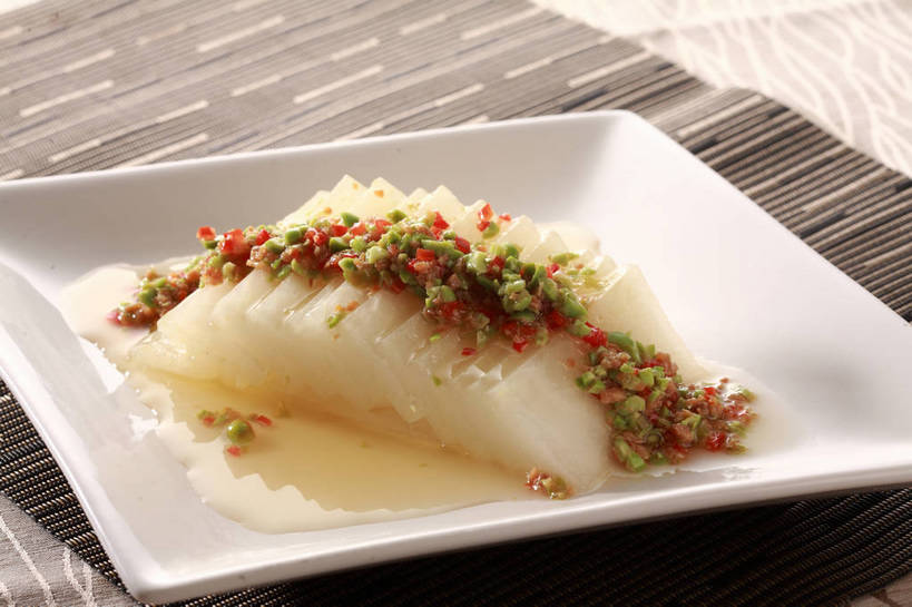 无人,横图,俯视,室内,特写,白天,烹饪,中餐,餐桌,桌子,一排,许多,阴影,整齐,并列,并排,反射,布料,影子,调味,香料,佐料,料理,食品,很多,布纹,菜肴,美食,桌布,食物,排列,餐巾,台布,中式,佳肴,餐台,中华料理,川北凉粉,凉粉,配料,队列,川菜,平行,作料,四川菜,餐桌布,彩图,高角度拍摄,shjb1