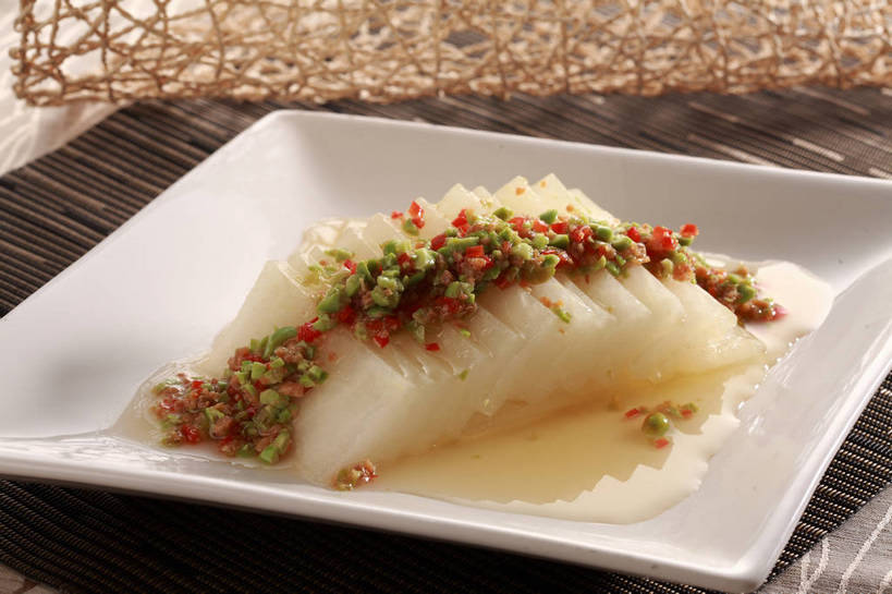 无人,横图,俯视,室内,特写,白天,烹饪,中餐,餐桌,桌子,一排,许多,阴影,整齐,并列,并排,反射,布料,影子,调味,香料,佐料,料理,食品,很多,布纹,菜肴,美食,桌布,食物,排列,餐巾,台布,中式,佳肴,餐台,中华料理,川北凉粉,凉粉,配料,队列,川菜,平行,作料,四川菜,餐桌布,彩图,高角度拍摄,shjb1