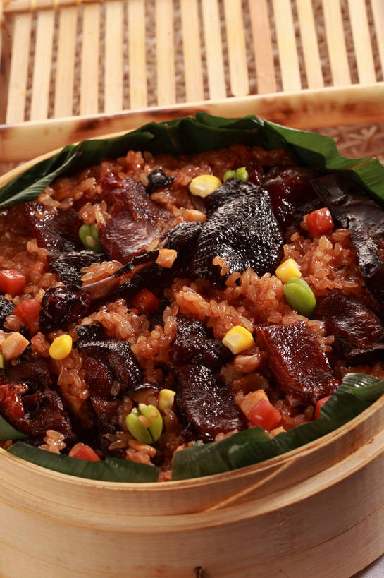 蒸笼,米饭,无人,竖图,俯视,室内,特写,白天,烹饪,玉米,植物,餐桌,桌子,蔬菜,厨具,一堆,许多,堆叠,堆积,竹制,新鲜,棒子,豆类,豆子,玉蜀黍,豌豆,白米,谷类,谷物,肉,食品,糯米,饭,米,很多,大米,荷兰豆,肉类,食物,一个,糯米饭,有机食品,绿色食品,单个,餐台,堆,苞米,五谷,竹制品,苞芦,笼屉,雪豆,肉食,烹饪用具,豆科,苞谷,寒豆,毕豆,麻累,国豆,小寒豆,麦豌豆,包谷,大蜀黍,番麦,薏米包,玉高粱,玉麦,珍珠米,江米,烹调用具,烹调,彩图,高角度拍摄,shjb1