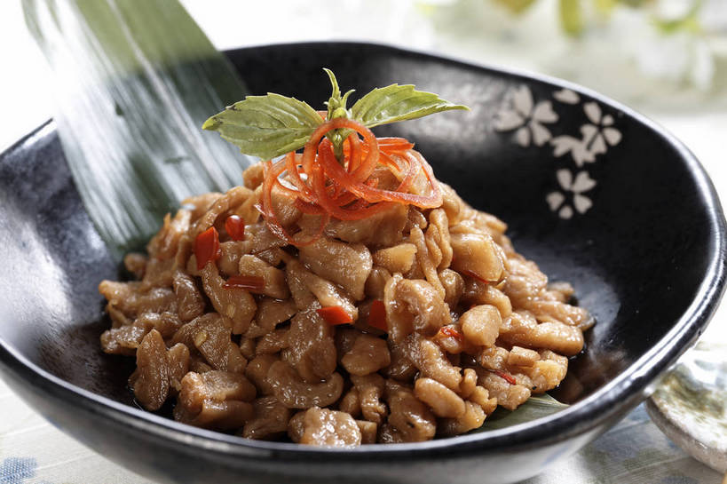 无人,横图,俯视,室内,特写,白天,餐桌,桌子,萝卜,蔬菜,叶子,一堆,许多,阴影,堆叠,堆积,新鲜,装饰,反射,影子,陶瓷,食品,绿叶,陶瓷制品,很多,食物,一个,容器,碗,嫩叶,有机食品,绿色食品,单个,餐台,储藏,堆,华丽,修饰,点缀,储存,萝卜干,衬托,美观,雅致,雅观,叶,叶片,彩图,高角度拍摄,贮存,shjb1