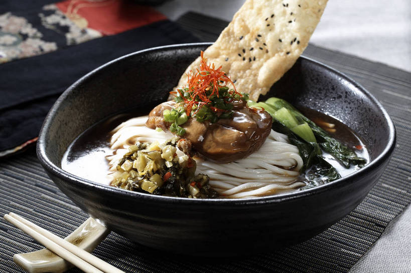 点心,面包,面食,面条,无人,横图,俯视,室内,特写,白天,烹饪,中餐,餐桌,筷子,桌子,蔬菜,餐具,一双,新鲜,陶瓷,青菜,面,料理,食品,面点,陶瓷制品,文化,传统,雪菜,菜肴,美食,食物,糕点,一个,容器,碗,中式,佳肴,有机食品,绿色食品,单个,餐台,中华料理,储藏,礼节,储存,小白菜,礼仪,雪里红,不结球白菜,进餐用具,彩图,高角度拍摄,雪里蕻,贮存,shjb1