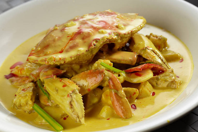 蟹,咖哩,果汁,无人,横图,俯视,室内,特写,白天,烹饪,中餐,餐桌,桌子,螃蟹,陶瓷,调料,料理,食品,陶瓷制品,饮品,调味品,调味料,咖喱,菜肴,美食,食物,饮料,一个,白色,容器,碗,中式,佳肴,单个,餐台,中华料理,储藏,椰汁,椰子汁,储存,可口,甲壳动物,适口,彩图,高角度拍摄,咖喱蟹,贮存,shjb1,椰香咖喱蟹