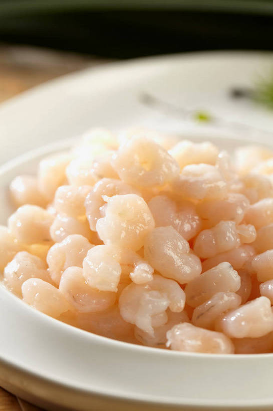 海鲜,无人,竖图,俯视,室内,特写,白天,烹饪,中餐,餐桌,桌子,餐具,一堆,许多,堆叠,堆积,朦胧,模糊,碟子,盘,肉,虾,虾仁,料理,食品,很多,水产,菜肴,美食,肉类,海洋生物,食物,一个,盘子,碟,中式,佳肴,对虾,单个,餐台,中华料理,堆,虾肉,水生动物,海产品,水生物,肉食,海底动物,本帮菜,沪菜,上海菜,彩图,高角度拍摄,清炒虾仁,shjb1