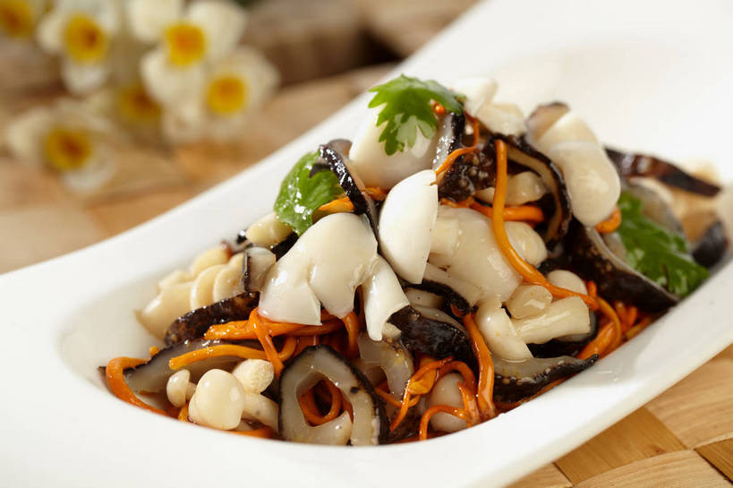 无人,横图,俯视,室内,特写,白天,爱情,烹饪,陶醉,中餐,植物,餐桌,桌子,水仙花,蔬菜,餐具,一堆,许多,堆叠,堆积,朦胧,模糊,新鲜,盛开,碟子,盘,菌菇,香菜,香菇,炒菜,料理,食品,草药,药草,很多,菌类,花蕾,平菇,菜肴,美食,中药,花,花瓣,花朵,鲜花,食物,一个,绿色,盘子,碟,花苞,花蕊,橙色,中式,食用菌,佳肴,有机食品,绿色食品,单个,餐台,中华料理,堆,真菌,记忆,药材,中草药,胡菜,香荽,原荽,园荽,芫荽,中药材,本草,金盏银台,玉玲珑,女史花,雅蒜,天蒜,姬菇,胡荽,莞荽,芫茜,芫蓿,莚葛草,莚荽菜,敬意,自恋,糙皮侧耳,侧耳,黑牡丹菇,椎茸,虫草,凌波仙子,水仙,天葱,彩图,高角度拍摄,平庄菇,香菌,香蕈,虫草菌,虫草花,shjb1