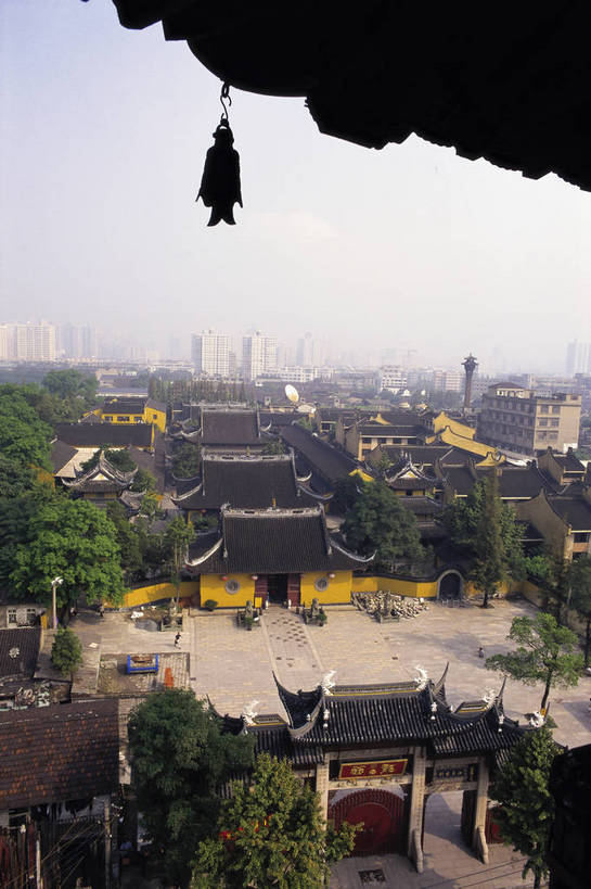 寺庙,竖图,彩色,室外,白天,旅游,度假,名胜古迹,标志建筑,地标,建筑,上海,中国,遗迹,古迹,文化,文物,娱乐,建设,古建筑,享受,休闲,旅游胜地,放松,竖,摄影,古代建筑,矗立,文明,耸立,古文明,龙华寺,挺立,彩图,旅行,庙,传统文化,bj174