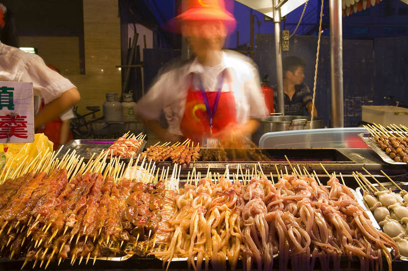 点心,横图,彩色,道路,建筑,街道,路,公路,北京,中国,亚洲,民俗,食品,市场,交通,小吃,美食,建筑物,食物,小吃街,快餐,摄影,中国文化,东亚,发展,中华人民共和国,发达,马路,彩图,传统文化,bj174