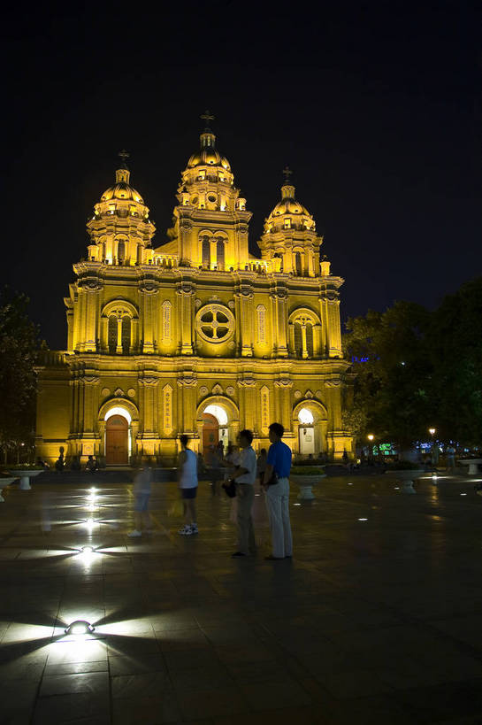 教堂,竖图,彩色,室外,建筑,夜景,北京,中国,亚洲,楼,灯光,首都,建筑物,灯,王府井,闪耀,竖,摄影,宗教,东亚,教会,中华人民共和国,东城区,北京市,京,北平,华北地区,王府井大街,夜,彩图,高楼,东堂,王府井天主堂,东城,bj174