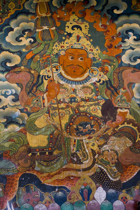 竖图,室内,白天,绘画,名胜古迹,建筑,中国,亚洲,节日,艺术,装饰,雕像,佛像,墙,历史,文化,拉萨,西藏,经幡,少数民族,民族,壁画,墙壁,墙面,古代,祈祷,祈福,健康,金色,旅游胜地,许愿,摄影,宗教,佛教,信仰,纪念,华丽,修饰,祈求,点缀,藏,东亚,佛陀,西藏自治区,藏传佛教,唐卡,首府,中华人民共和国,西南地区,衬托,美观,雅致,雅观,拉萨市,古远,哲蚌寺,平安,画画,彩图,庙,唐嘎,唐喀,中国少数民族,唐卡壁画,bj174