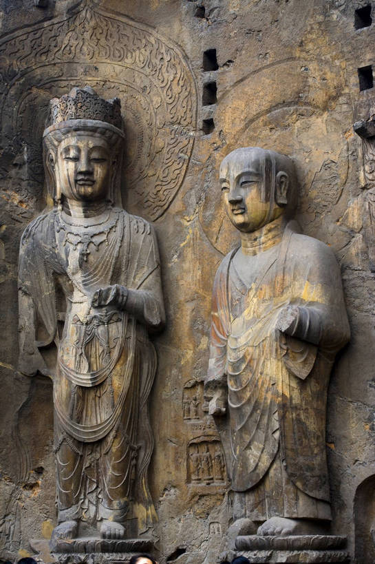 竖图,彩色,室外,旅游,度假,名胜古迹,标志建筑,地标,建筑,龙门石窟,中国,亚洲,节日,遗迹,雕像,塑像,文化遗产,古迹,历史,文化,文物,娱乐,建设,佛,古建筑,建筑物,古代,祈祷,享受,休闲,健康,旅游胜地,放松,竖,许愿,摄影,宗教,洞穴,佛教,信仰,纪念,祈求,文明,中国文化,石窟,古文明,东亚,龙门,中华人民共和国,河南省,洛阳,释教,古远,平安,彩图,旅行,传统文化,bj174