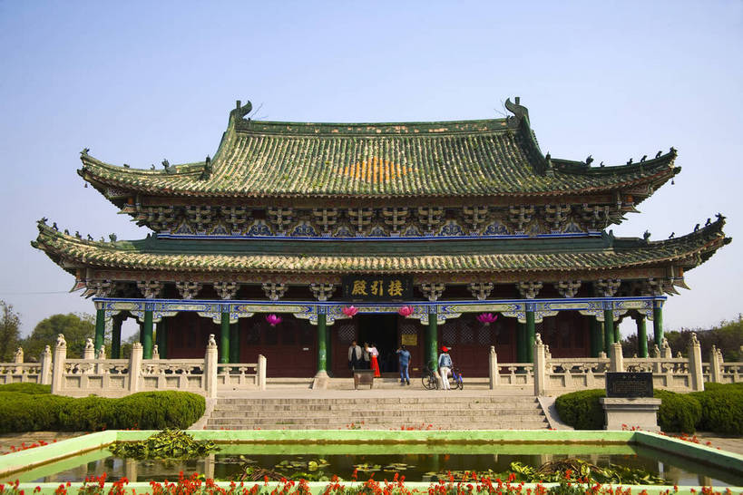 横图,彩色,室外,白天,旅游,度假,名胜古迹,标志建筑,地标,建筑,中国,亚洲,遗迹,亭子,文化遗产,铁塔,古迹,历史,文物,娱乐,建设,古建筑,建筑物,古代,享受,休闲,旅游胜地,放松,摄影,古文明,东亚,中华人民共和国,河南省,洛阳,古远,彩图,旅行,建筑结构,bj174