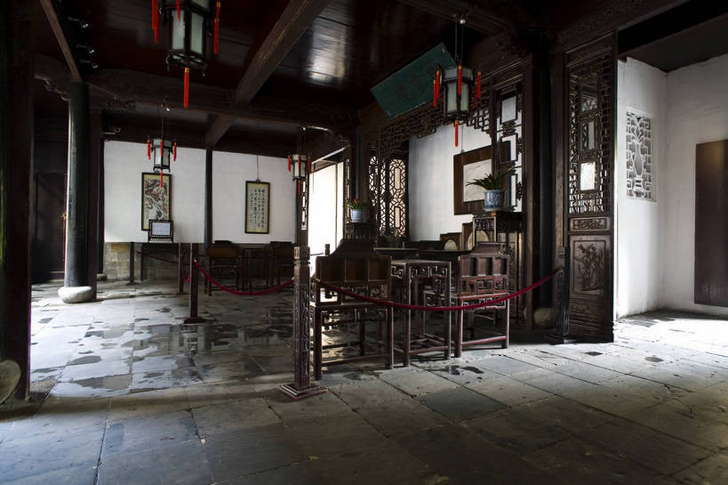 横图,彩色,室内,白天,旅游,度假,名胜古迹,家具,标志建筑,地标,建筑,中国,遗迹,民俗,灯笼,图片,建筑群,古典,古迹,文物,娱乐,建设,古建筑,江苏,苏州,享受,休闲,旅游胜地,放松,摄影,字画,中国文化,古文明,东亚,拙政园,旅行,传统文化,bj174