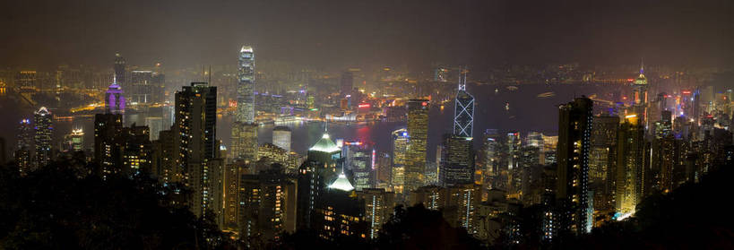 横图,彩色,室外,夜晚,旅游,度假,名胜古迹,标志建筑,地标,建筑,香港,中国,亚洲,繁华,遗迹,图片,建筑群,古迹,文物,娱乐,建设,现代,古建筑,现代建筑,维多利亚港,享受,休闲,旅游胜地,摩天大厦,放松,摄影,港,文明,古文明,东亚,发展,维多利亚湾,香港特别行政区,港澳台,中华人民共和国,繁荣,维多利亚,发达,维港,彩图,港湾,高楼,海港,bj174