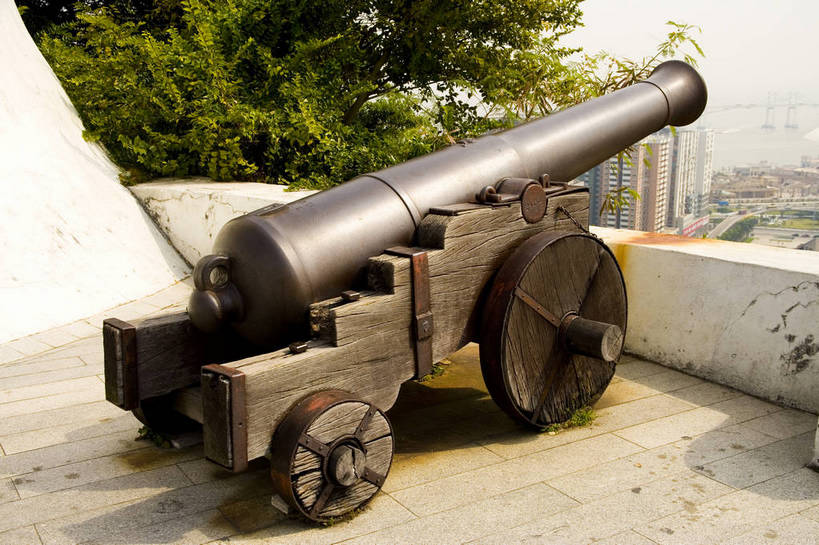 横图,彩色,室外,白天,旅游,度假,名胜古迹,标志建筑,地标,建筑,澳门,中国,亚洲,遗迹,图片,文化遗产,古迹,历史,文物,娱乐,建设,古建筑,享受,休闲,炮,旅游胜地,放松,摄影,欧式建筑,古文明,东亚,港澳台,中华人民共和国,澳门特别行政区,澳,彩图,旅行,大炮台,大三巴炮台,圣保禄炮台,中央炮台,bj174