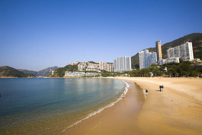 横图,彩色,室外,白天,旅游,度假,美景,城市风光,城市,香港,中国,亚洲,行人,游客,游人,雕像,塑像,图片,景观,建筑群,娱乐,路人,旅客,享受,休闲,旅游胜地,摩天大厦,景色,放松,摄影,海滨,参观,东亚,浅水湾,中华人民共和国,繁荣,发达,过客,海,旅游者,彩图,旅行,港湾,镇海楼公园,bj174