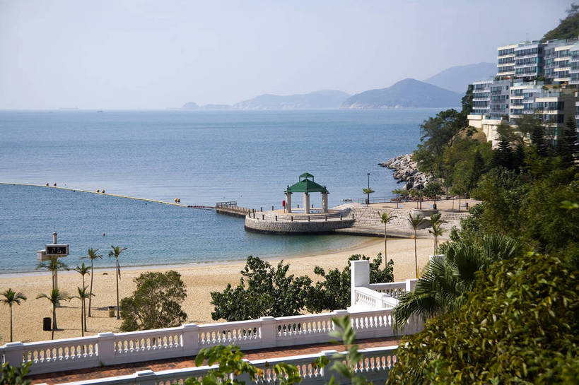 横图,彩色,室外,白天,旅游,度假,美景,城市风光,城市,香港,中国,亚洲,行人,游客,游人,图片,景观,建筑群,娱乐,路人,旅客,享受,休闲,旅游胜地,摩天大厦,景色,放松,摄影,海滨,参观,东亚,浅水湾,中华人民共和国,繁荣,发达,过客,海,旅游者,彩图,旅行,港湾,bj174