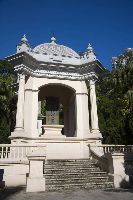 竖图,彩色,室外,白天,旅游,度假,美景,城市风光,标志建筑,城市,地标,建筑,广州,中国,亚洲,风俗,艺术,景观,建筑群,古典,娱乐,建设,现代,传统,特色,天,享受,休闲,景色,放松,精神,竖,摄影,经济,纪念,矗立,文明,中国文化,耸立,参观,东亚,发展,广东省,黄花岗,中华人民共和国,广州市,民族文化,革命,挺立,烈士陵园,勇士,繁荣,英雄,进步,发达,制度,特别,交流,彩图,观光,旅行,bj174