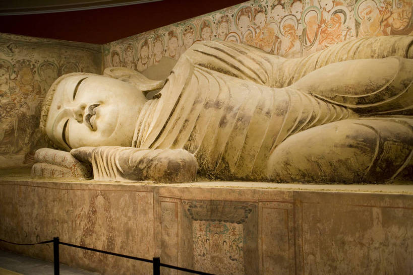 横图,彩色,室内,旅游,度假,绘画,名胜古迹,标志建筑,地标,建筑,敦煌,中国,亚洲,节日,遗迹,艺术,装饰,彩绘,图片,墙,文化遗产,古迹,历史,文化,文物,娱乐,建设,佛,古建筑,壁画,墙壁,墙面,古代,虔诚,祈祷,享受,休闲,健康,飞天,旅游胜地,放松,许愿,摄影,宗教,佛教,信仰,纪念,华丽,修饰,祈求,点缀,珍贵,文明,中国文化,传说,参观,古文明,东亚,甘肃省,中华人民共和国,衬托,美观,雅致,雅观,释教,古远,古代文明,平安,画画,旅行,游览,传统文化,敦煌壁画,bj174